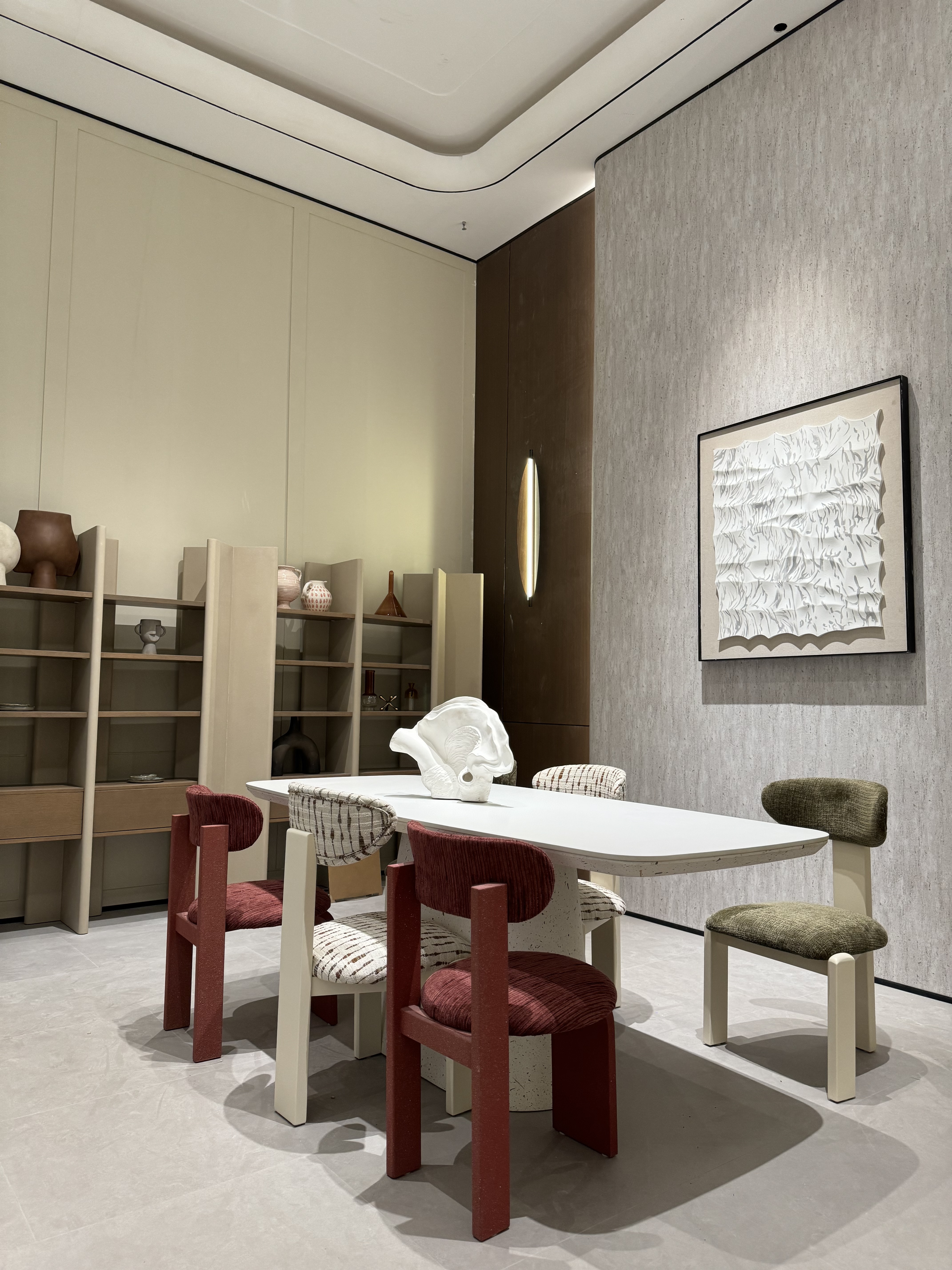 W-527 Table